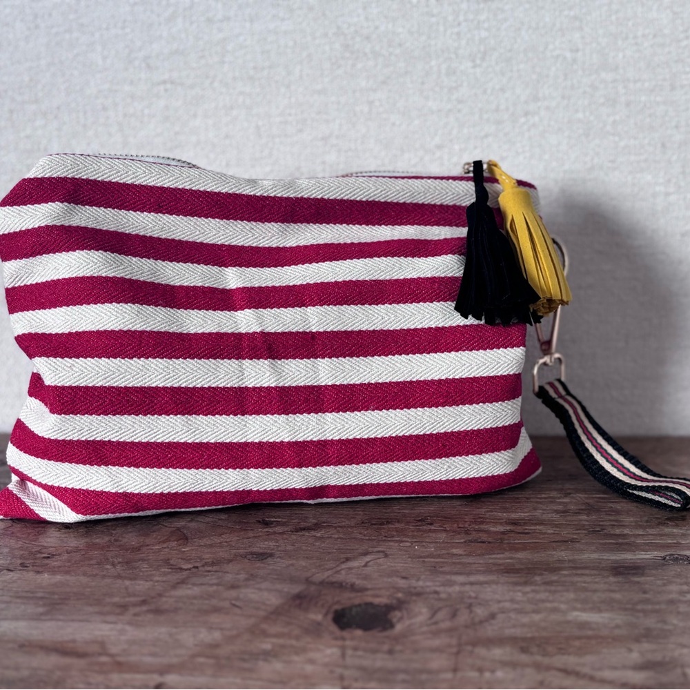 Red & White Striped Wristlet Clutch with Tassels - Picture 4 of 6